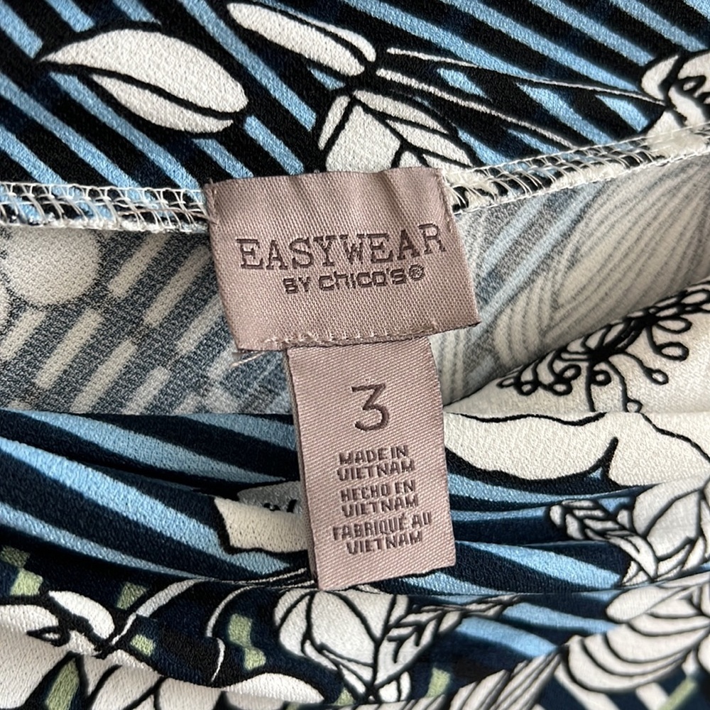 Easy wear by Chico’s Modern Floral Print Size 3 - Picture 3 of 12